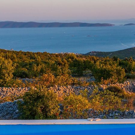 Villa Zlatno Sunce In The Hills Near Trogir Vrsine ภายนอก รูปภาพ