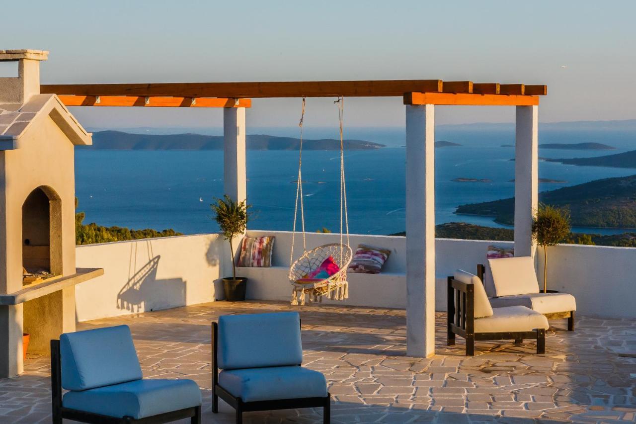Villa Zlatno Sunce In The Hills Near Trogir Vrsine ภายนอก รูปภาพ