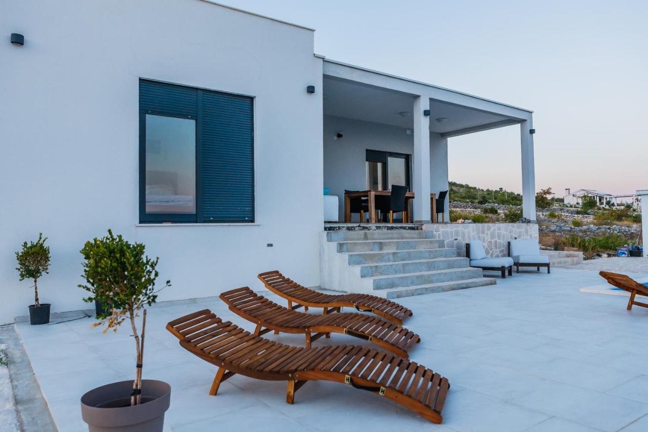 Villa Zlatno Sunce In The Hills Near Trogir Vrsine ภายนอก รูปภาพ