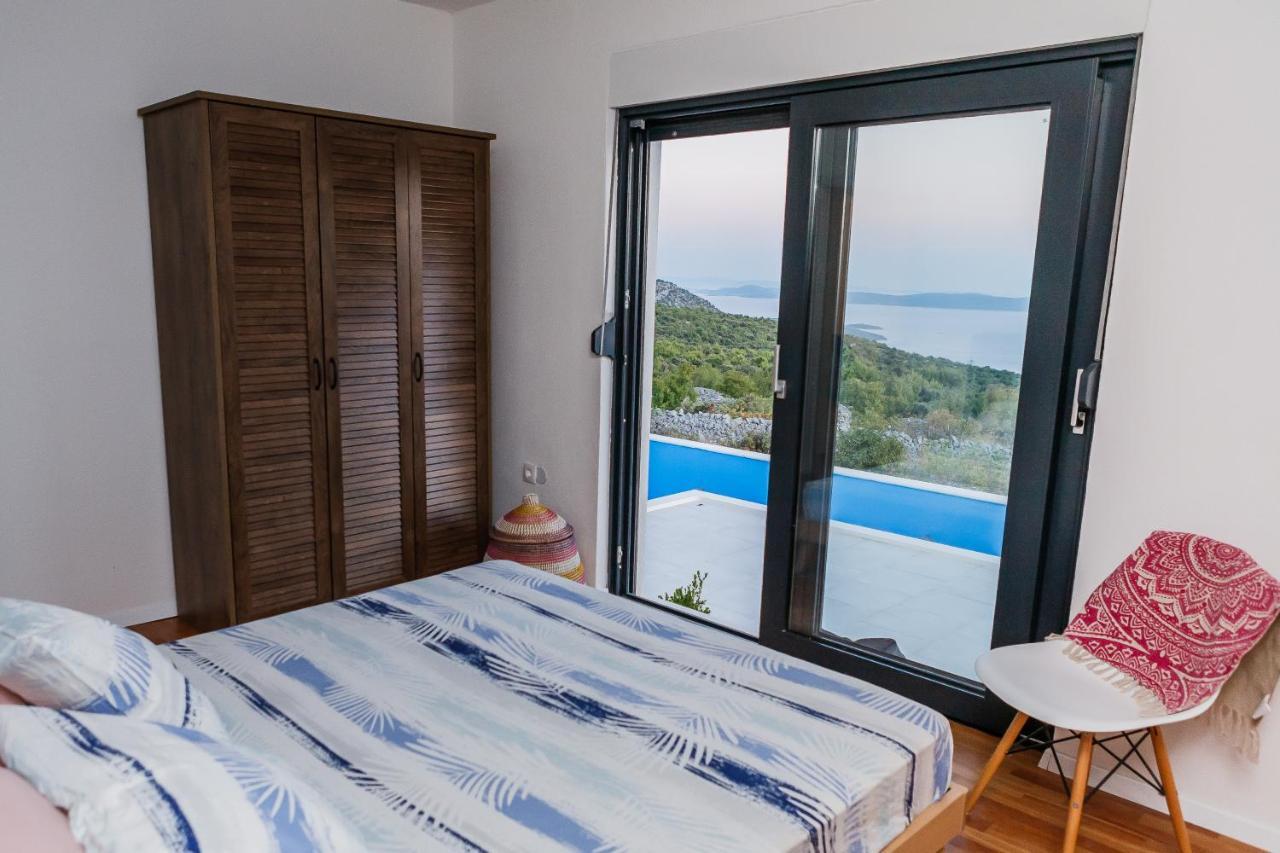 Villa Zlatno Sunce In The Hills Near Trogir Vrsine ภายนอก รูปภาพ